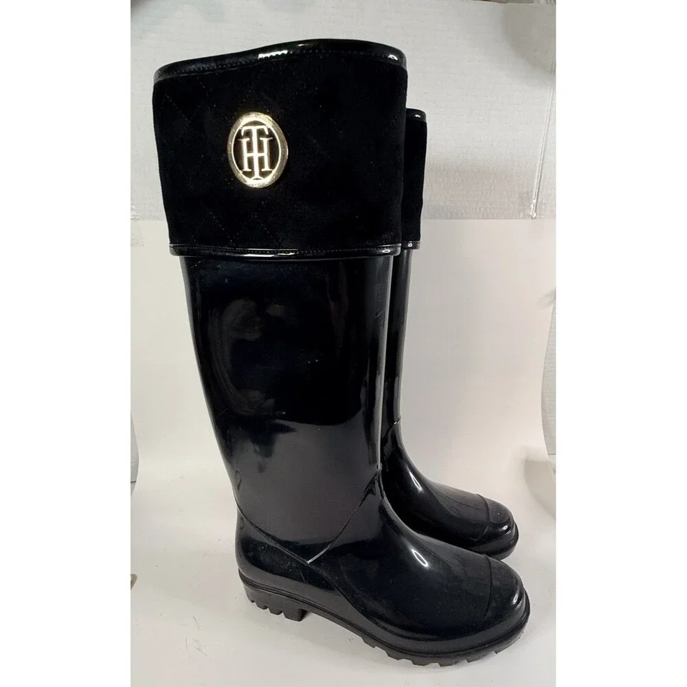 Tommy Hilfiger Women's 9 Black Rubber/ Suede Block Heel Pull on Rain Boots